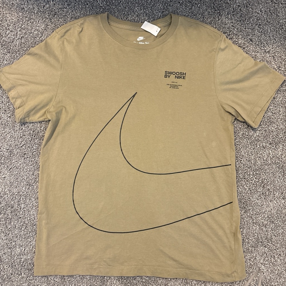 Nike Men's Khaki Swoosh Tee